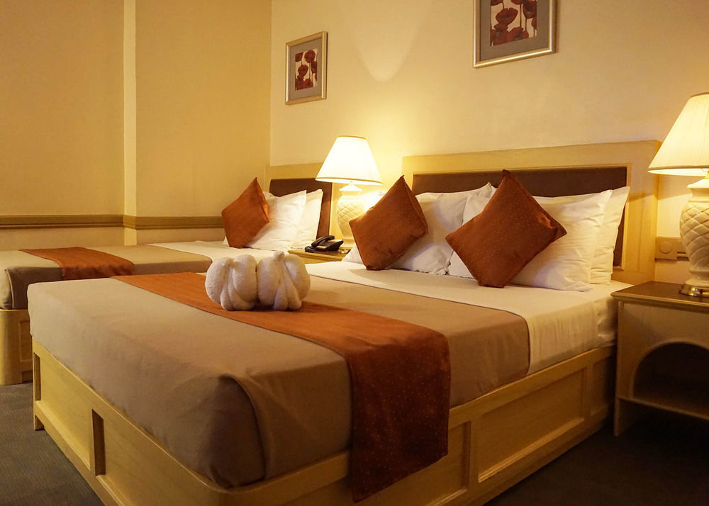 Phela Grande Hotel General Santos City Exteriör bild